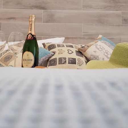 Martin Holiday Apartments Джардини Наксос Екстериор снимка