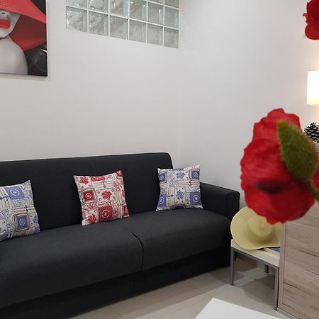 Martin Holiday Apartments Джардини Наксос Стая снимка